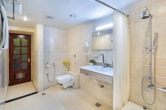 Executive Tek Büyük Yataklı Oda