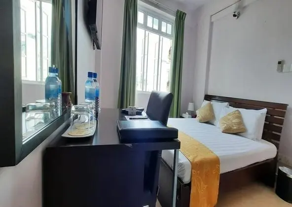 Deluxe Tek Büyük Yataklı Oda, 1 Çift Kişilik Yatak, Sigara İçilmez