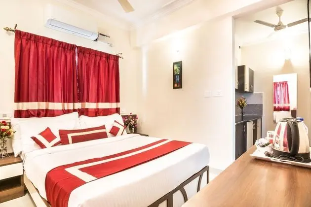 Deluxe Tek Büyük Yataklı Oda, 1 Çift Kişilik Yatak, Sigara İçilmez, Şehir Manzaralı
