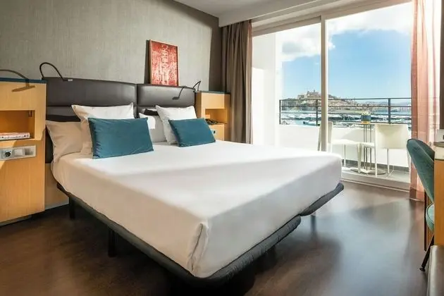 Deluxe Tek Büyük Yataklı Oda, Deniz Manzaralı