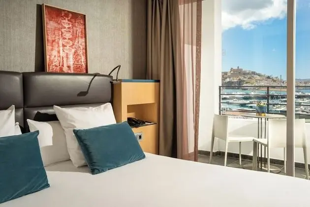 Deluxe Tek Büyük Yataklı Oda, Deniz Manzaralı