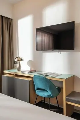 Deluxe Tek Büyük Yataklı Oda, Deniz Manzaralı