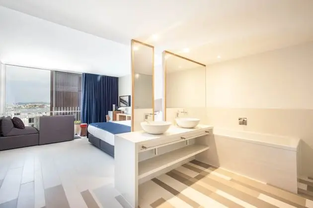 Çatı Katı (Loft), Deniz Manzaralı
