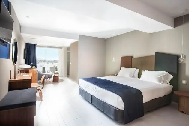 Deluxe Tek Büyük Yataklı Oda, Deniz Manzaralı