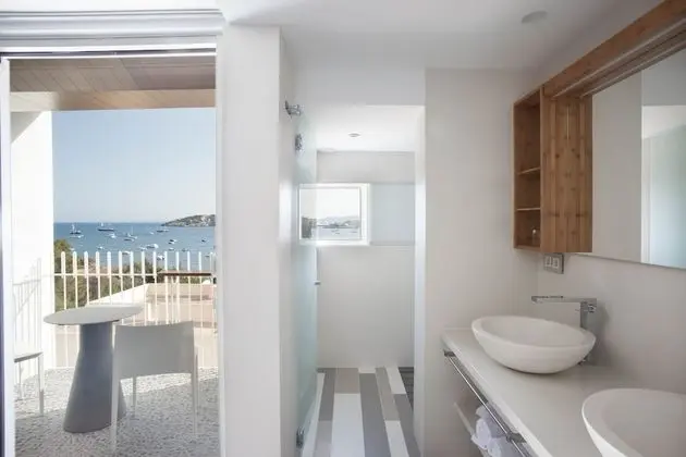 Deluxe Tek Büyük Yataklı Oda, Deniz Manzaralı