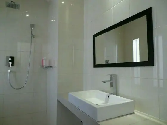 Deluxe Tek Büyük veya İki Ayrı Yataklı Oda