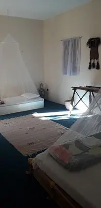 Traditional Üç Kişilik Oda