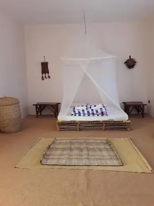 Traditional Üç Kişilik Oda