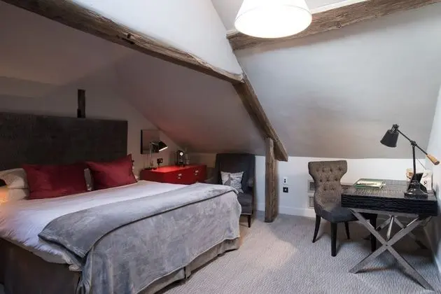Classic Çatı Katı (Loft)
