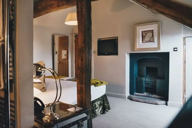 Classic Çatı Katı (Loft)