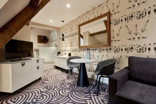 Tek Büyük Yataklı Oda (Park)