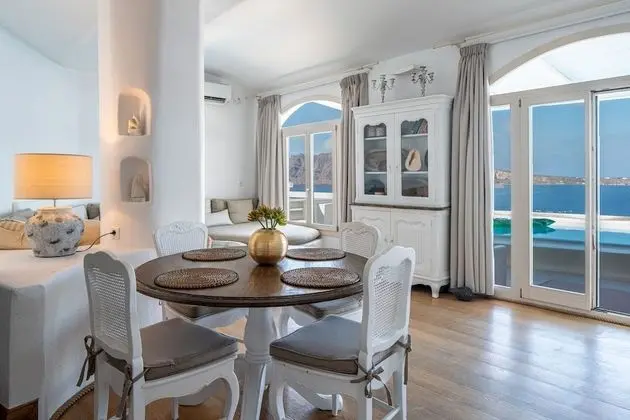 Executive Villa, 2 Yatak Odası, Kişiye Özel Havuzlu, Deniz Manzaralı