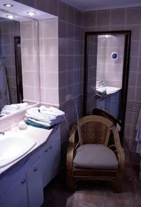 Stüdyo, Zemin Kat