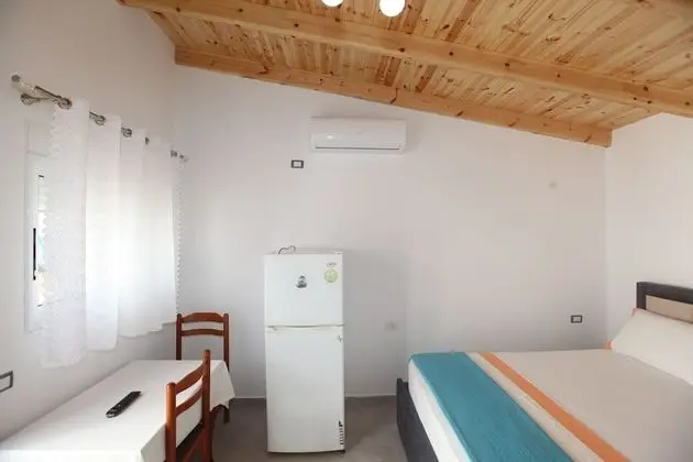 Tek Büyük Yataklı Oda, Zemin Kat