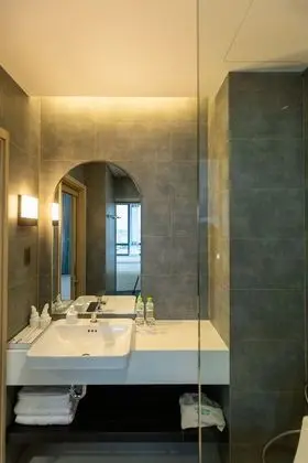 Deluxe Tek Büyük veya İki Ayrı Yataklı Oda, Şehir Manzaralı
