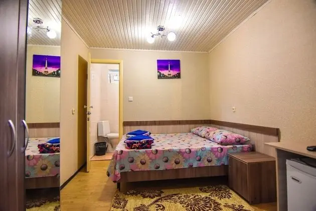 Comfort Tek Büyük Yataklı Oda