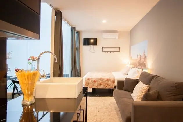 Çatı Katı Süiti (Penthouse), Havuz Manzaralı