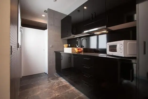 Çatı Katı Süiti (Penthouse), Havuz Manzaralı
