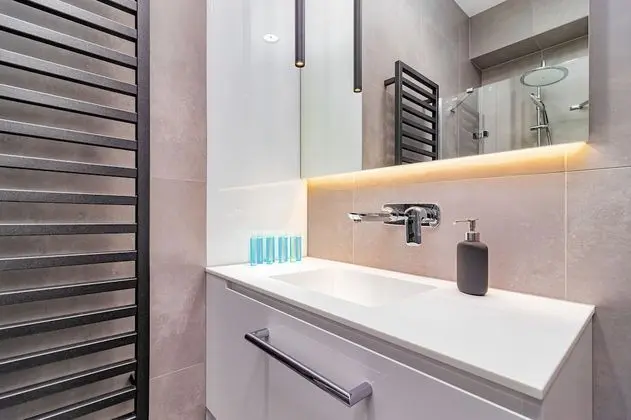 Çatı Katı Süiti (Penthouse)