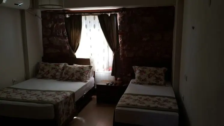 Standard Üç Kişilik Oda