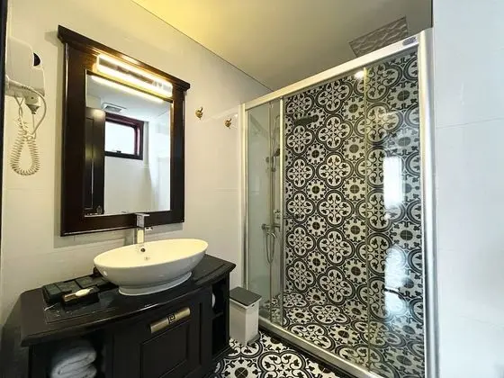 Deluxe İki Ayrı Yataklı Oda (Complimentary Afternoon Tea & Minibar)