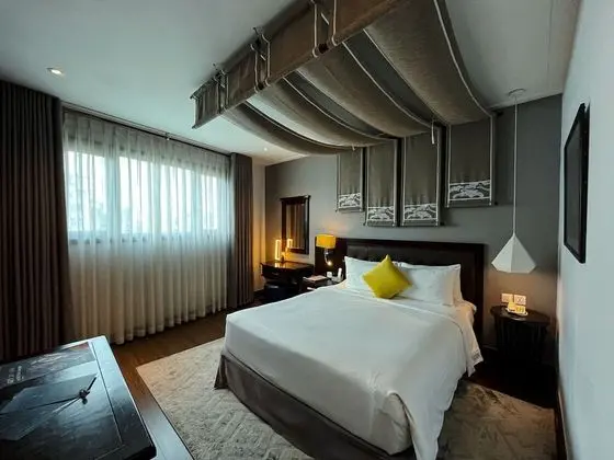 Deluxe Tek Büyük Yataklı Oda (Complimentary Afternoon Tea & Minibar)