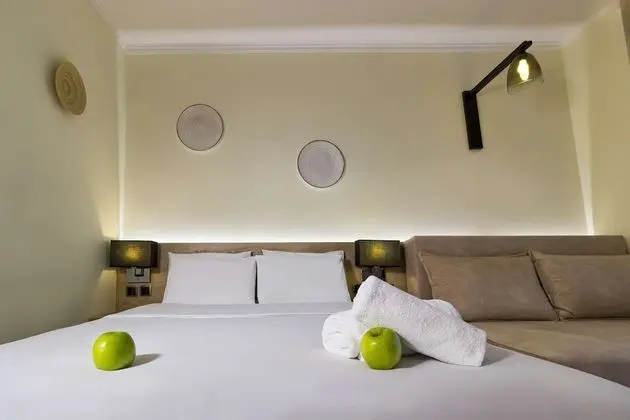 Deluxe Tek Büyük Yataklı Oda, Balkon, Deniz Manzaralı