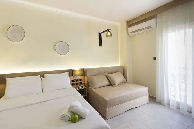 Deluxe Tek Büyük Yataklı Oda, Balkon, Deniz Manzaralı