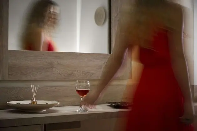Deluxe Tek Büyük Yataklı Oda, Balkon, Deniz Manzaralı