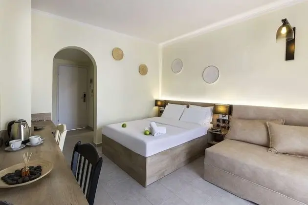 Deluxe Tek Büyük Yataklı Oda, Balkon, Deniz Manzaralı