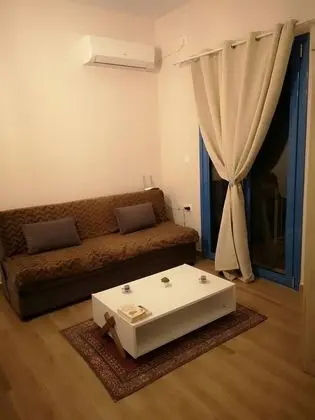 Apart Daire, 1 Büyük (Queen) Boy Yatak ve Çekyat