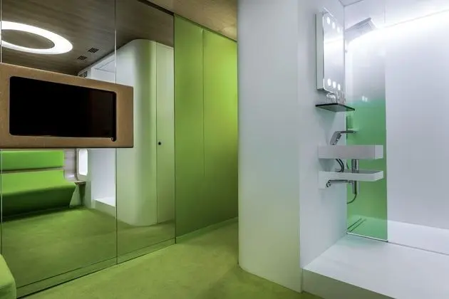 Deluxe Tek Büyük Yataklı Oda (galileO)