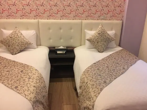 Tek Büyük Yataklı Oda, 2 Tek Kişilik Yatak, Sigara İçilmez