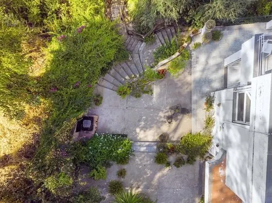 Villa, Sigara İçilebilir