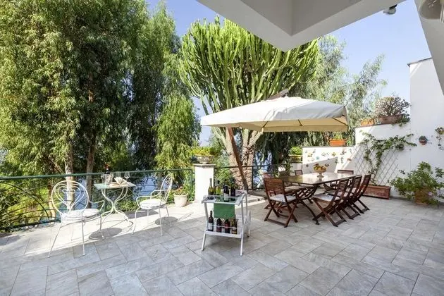Villa, Sigara İçilebilir