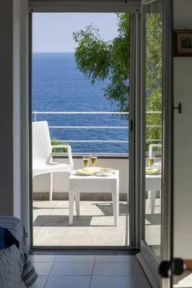Villa, Sigara İçilebilir