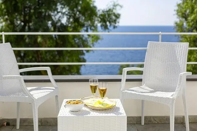 Villa, Sigara İçilebilir