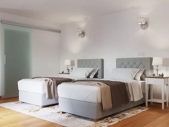 Tek Büyük veya İki Ayrı Yataklı Oda