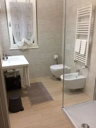 Üç Kişilik Oda