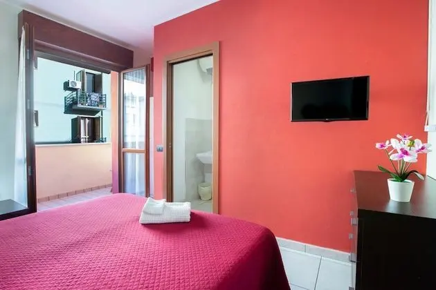 Standard Tek Büyük veya İki Ayrı Yataklı Oda, Banyolu/Duşlu, Şehir Manzaralı