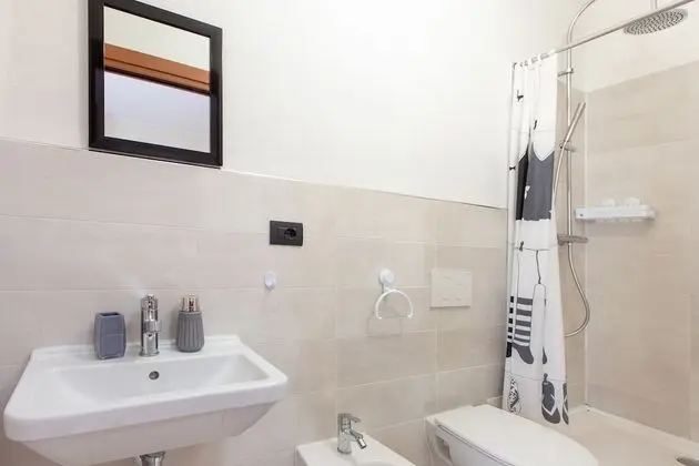 Standard Tek Büyük veya İki Ayrı Yataklı Oda, Banyolu/Duşlu, Şehir Manzaralı