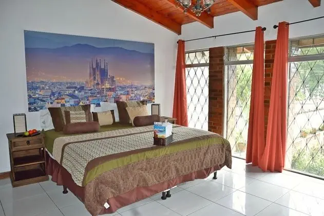 Deluxe Oda, 1 En Büyük (King) Boy Yatak, Ortak Banyo (Barcelona)