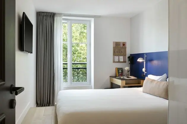 Tek Kişilik Oda (vue Bastille, no elevator)