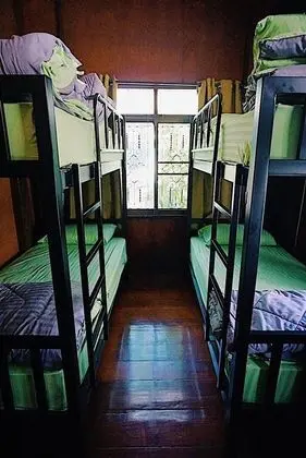 6-Bed Female Dormitory with Air-conditioner