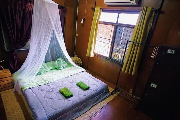 Standard Room with Shared Bathroom