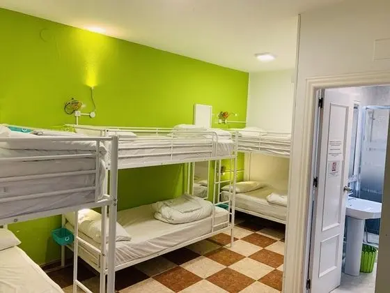 Classic Ortak Ranzalı Oda, Karma Ranzalı Oda, Özel Banyo (Bed in 6-Bed Mixed Dormitory Room	)