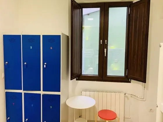 Classic Ortak Ranzalı Oda, Karma Ranzalı Oda, Özel Banyo (Bed in 6-Bed Mixed Dormitory Room	)