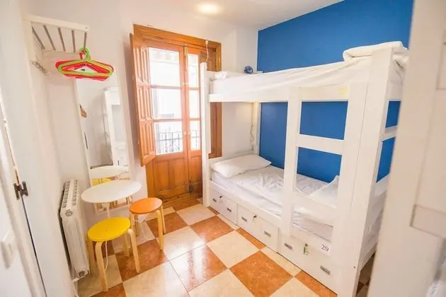 Standard Ortak Ranzalı Oda, Özel Banyo (4 camas)