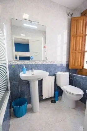 Standard Ortak Ranzalı Oda, Özel Banyo (4 camas)