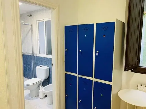 Standard Ortak Ranzalı Oda, Sadece kadınlar için (Bed in 6-Bed Female Dormitory Room)